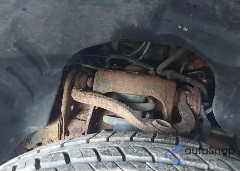 2010 Lincoln Navigator L L z USA, uszkodzony, nr VIN 5LMJJ3J58AEJ03192